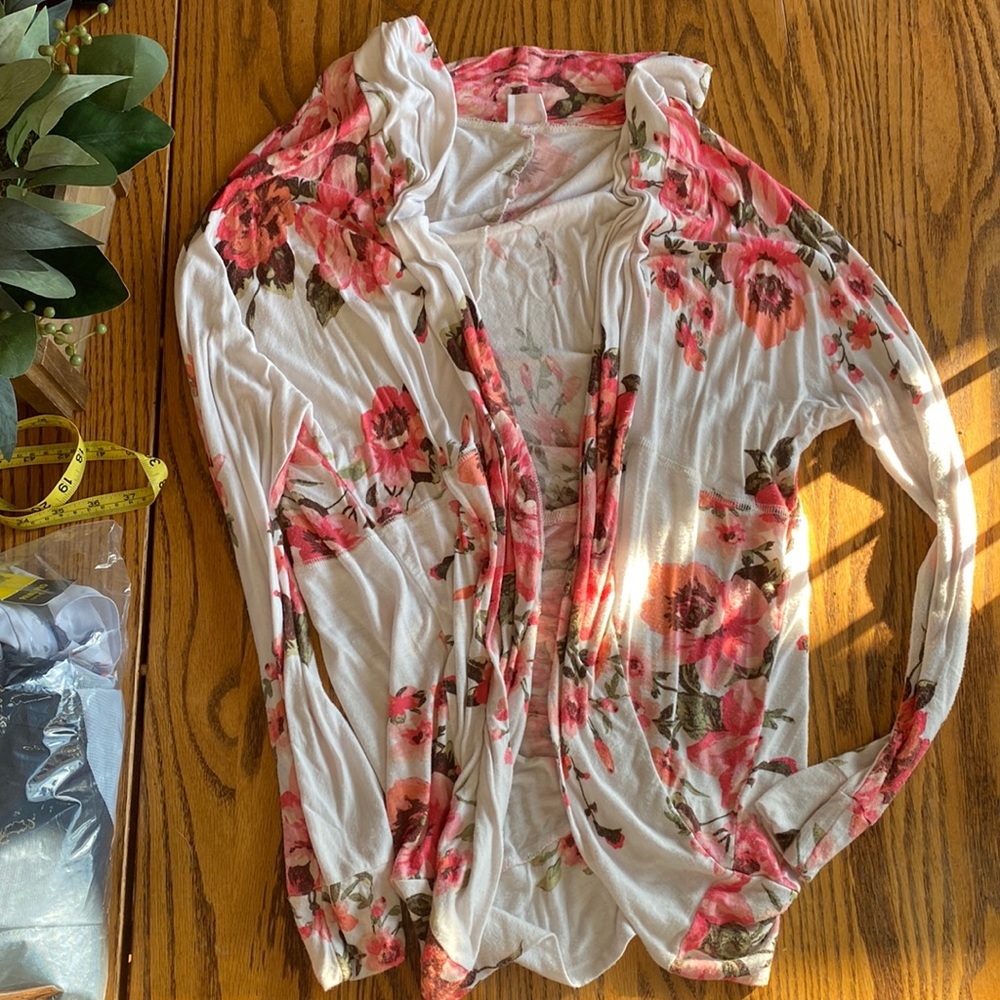 Floral print open long shirt